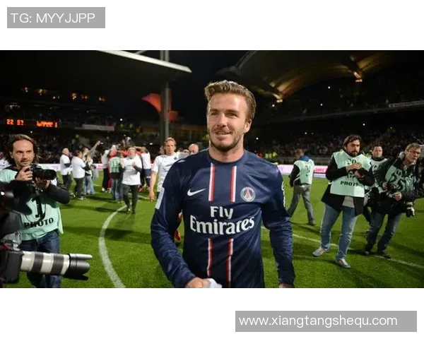 莱奥的传奇之路：从少年梦想到世界足球巨星的辉煌历程